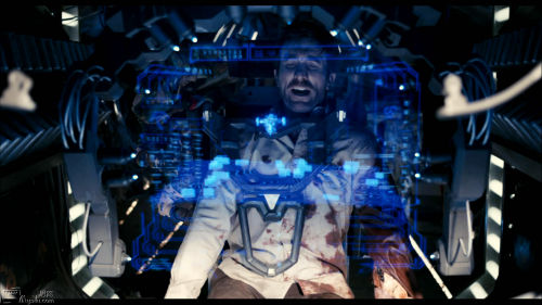 天极网 家电    片名: 第九区     导演: 尼尔·布洛姆坎普   主演