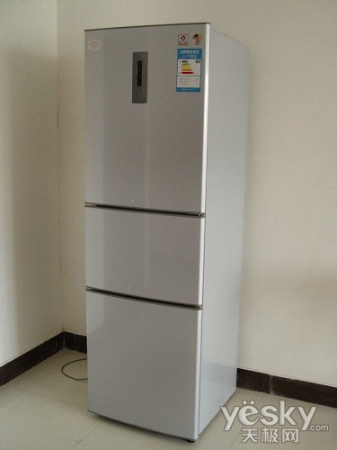 A级保鲜冰箱 海尔216L三开门冰箱跌破2K5