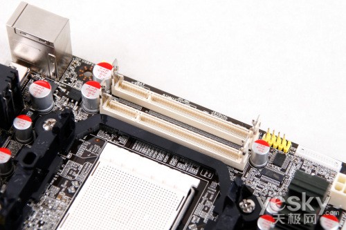 杰微Minix785G主板
