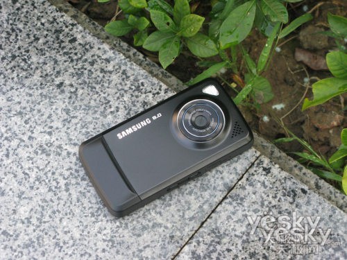 �ռ�800������ ����M8800�л���1499Ԫ