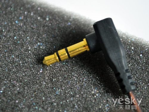 Наушники Vsonic R04PRO GR04 Vsonic / Wetzel Nicole Наушники Vsonic R04PRO GR04 Vsonic / Wetzel Nicole