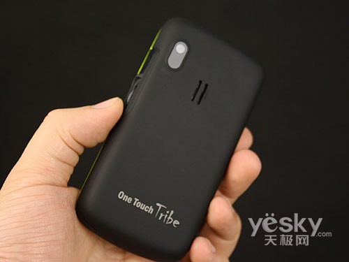 为网聊达人量身打造 阿尔卡特OT800仅750元_天极网