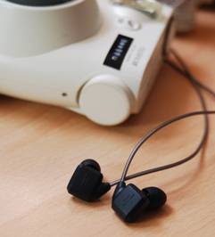 从Vsonic顶级耳机GR07看高端耳机选购技巧