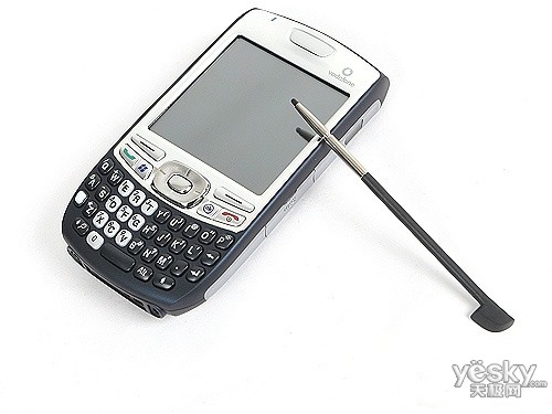 经典WM全键盘手机 Palm 750售价仅799元