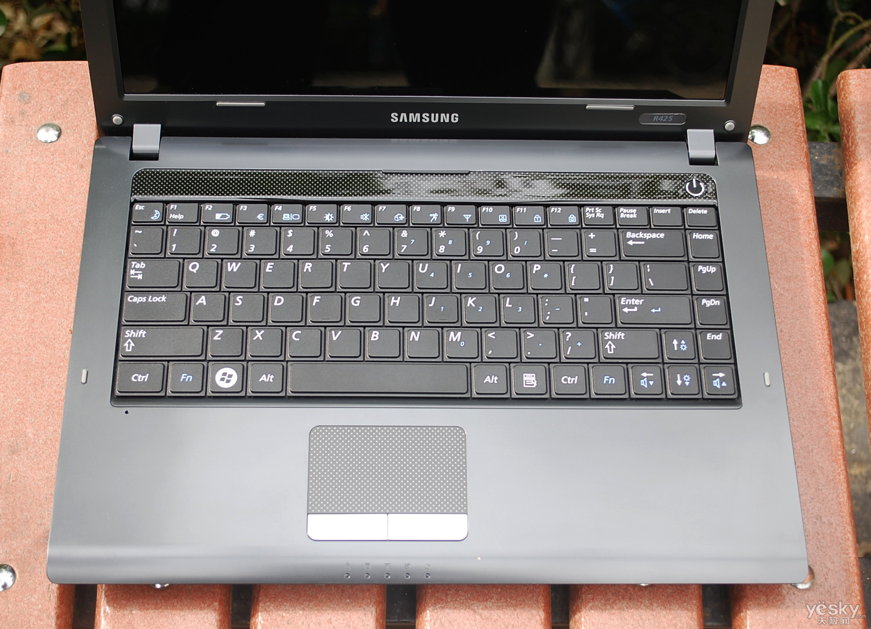 Samsung/三星 535U3C-A05 AMD 4G/500G 集显 超薄本 笔记本电脑_charmingu