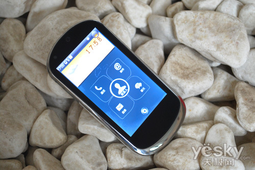 1GHz娱乐旗舰 联想乐Phone S1手机性能评测