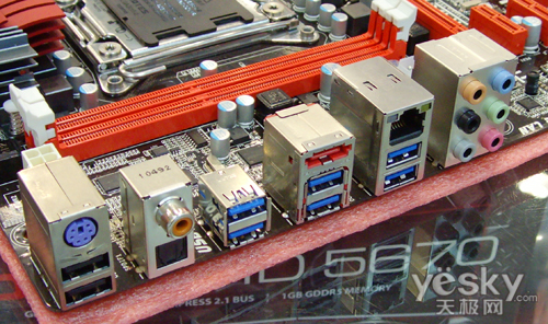 LGA2011�߶����� ӳ̩X79���嵽��1999Ԫ 