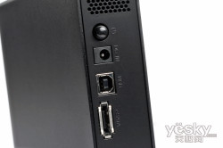最大支持3TB 裸族CRIS35EU2N硬盘盒评测