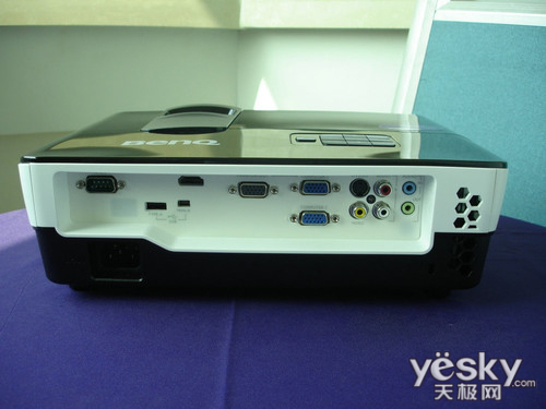 ����ɫ�ʼ��� ����MX660ͶӰ������4600Ԫ