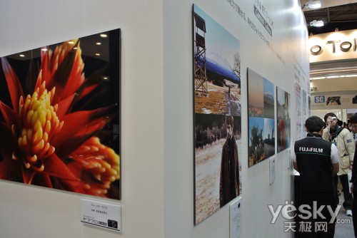 CP+2012 ��ʿչ̨������ �ι������ﲻ��