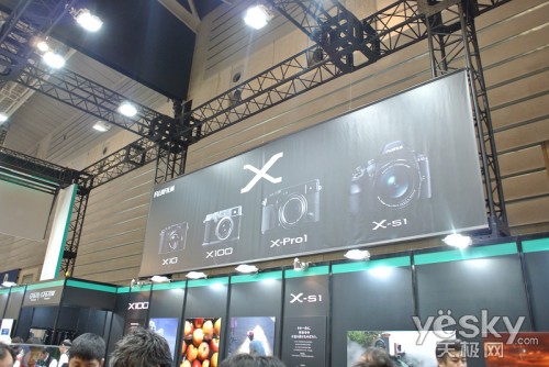 CP+2012 ��ʿչ̨������ �ι������ﲻ��