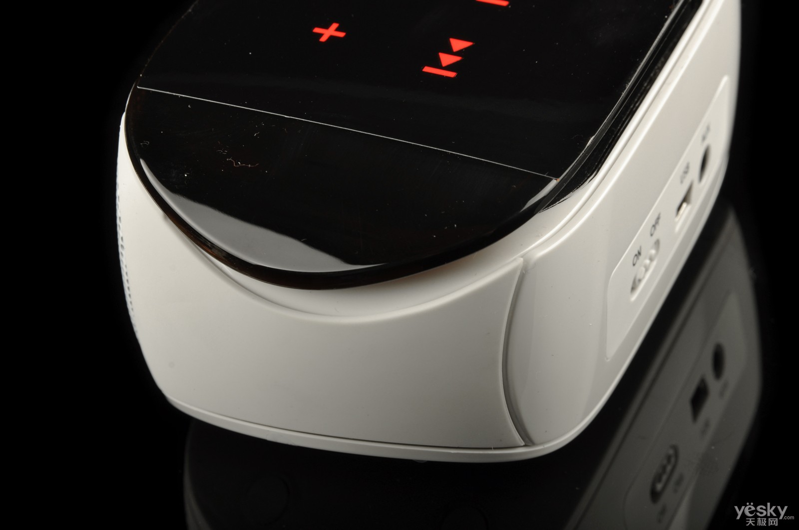 便携+蓝牙！罗技UE Mini Boombox音箱评测_天极网
