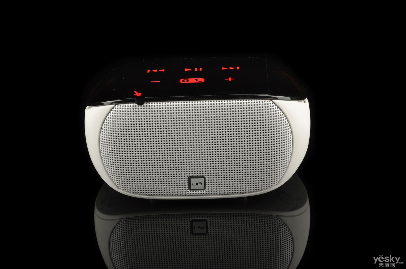 便携+蓝牙！罗技UE Mini Boombox音箱评测_天极网