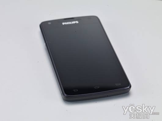 四核待机王 飞利浦W8510真机谍照曝光_天极网