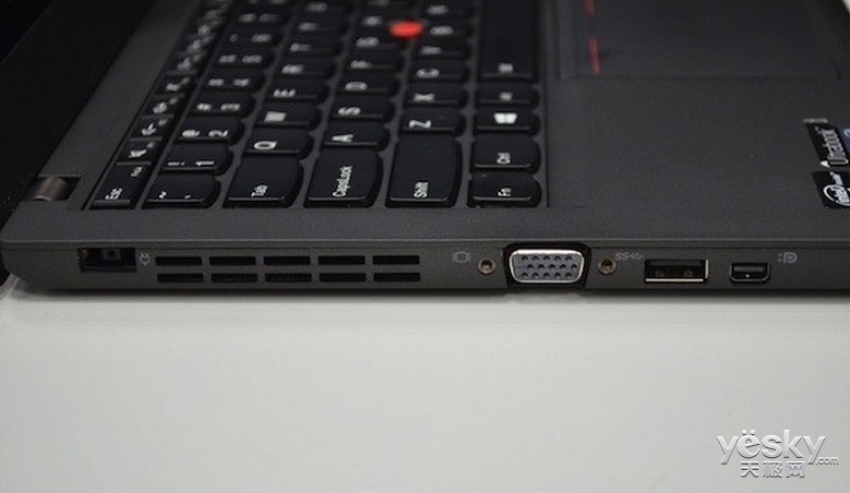 thinkpadx240配置,联想thinkpadx240配置 全方位图赏 thinkpad x240s日本正式发布