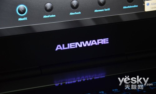 迷幻般的色彩 Alienware 18呼吸灯效果图赏