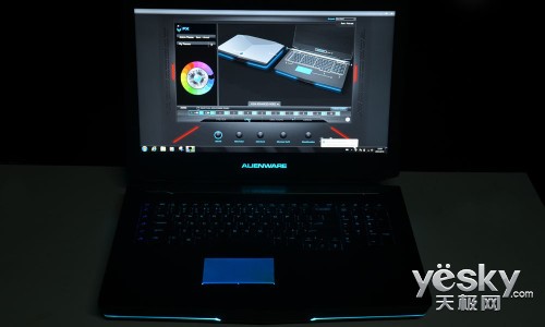 迷幻般的色彩 Alienware 18呼吸灯效果图赏