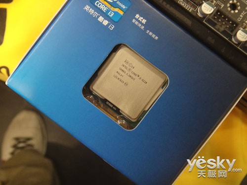 高性能低端核显处理器 酷睿i3 3220售759元