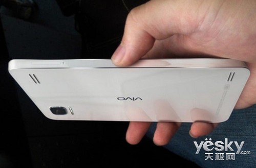 2K屏神机 vivo  Xplay3S接受预订 1月15日开卖_