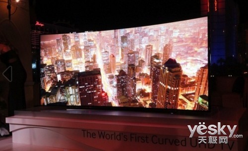 CESչأ105UHD 