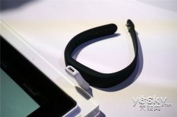 CES 2014 索尼发布SmartBand可穿戴设备