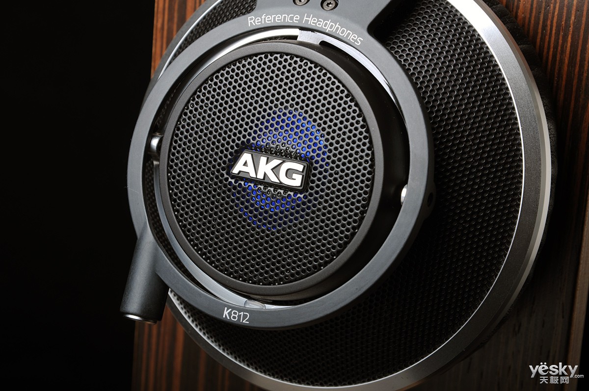 AKG K812 ヘッドホン