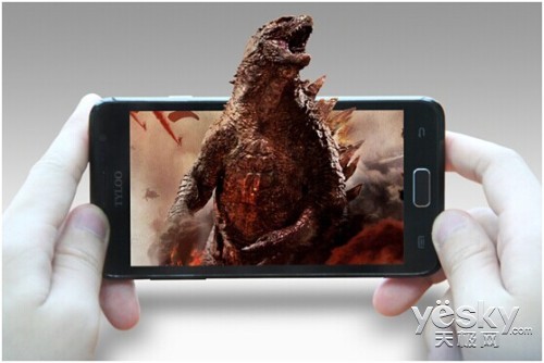 3D大片回家看 天禄3D手机D500仅售1998