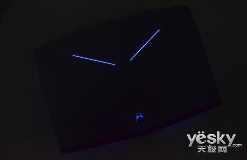 双GTX880M独显 戴尔Alienware 18深度评测