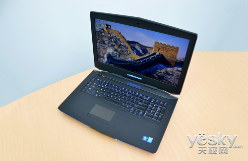 双GTX880M独显 戴尔Alienware 18深度评测