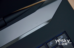 双GTX880M独显 戴尔Alienware 18深度评测