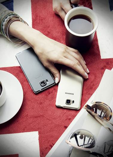 ˵: E:\Samsung\GALAXY ALPHA\Ʒ\1408_samsung_ 3.jpg