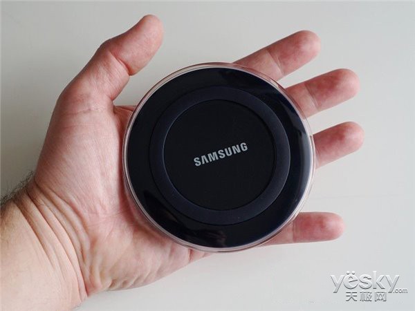 女王谭维维献声 三星Galaxy S6广告别出心裁