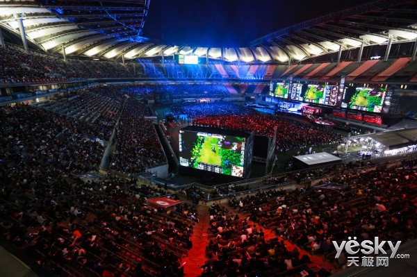  S5总决赛 首战 IG VS Fnatic强强对决_天极网