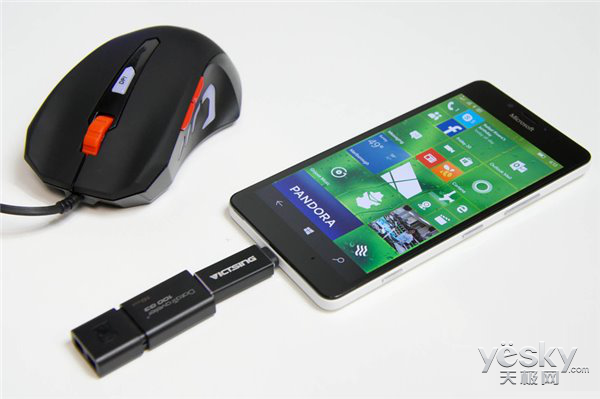Win10旗舰手机Lumia950确认支持USB OTG外