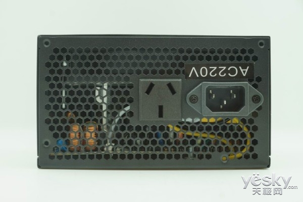 C681184GO9M1_600.JPG