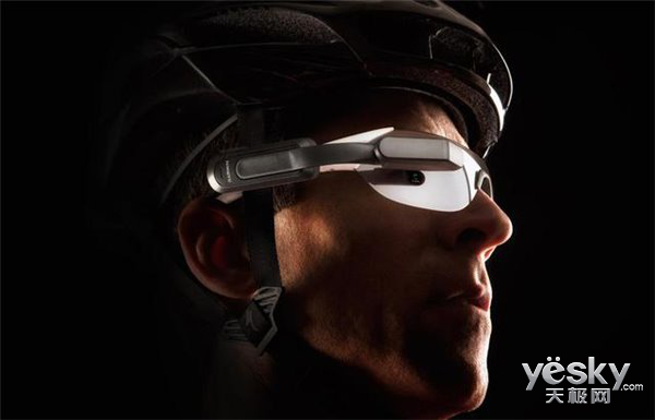 佳明发布骑行专用智能眼镜 售价近400美元