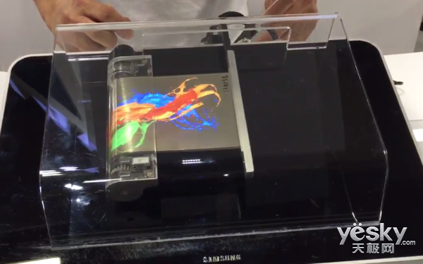 這可能就是三星Galaxy X的可折疊屏幕