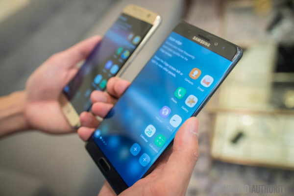 JNI63T8V7WCS_samsung-galaxy-note-7-vs-galaxy-s7-edge-quick-look-aa-6-840x560_600.jpg