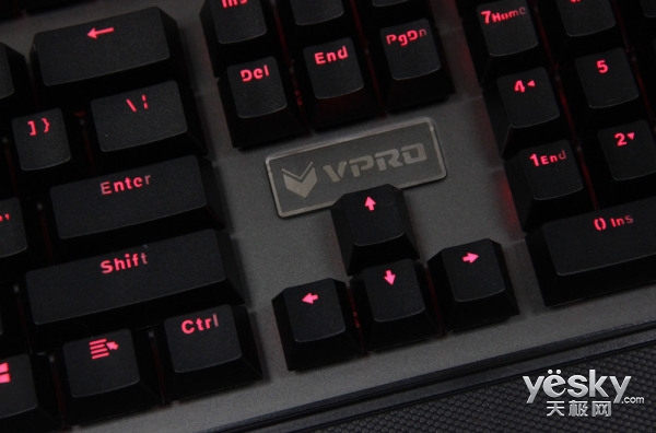 雷柏V810