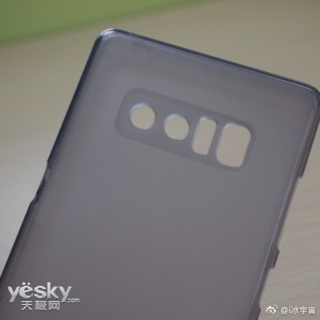 三星Note8外壳再曝 开孔密集/确认后置指纹