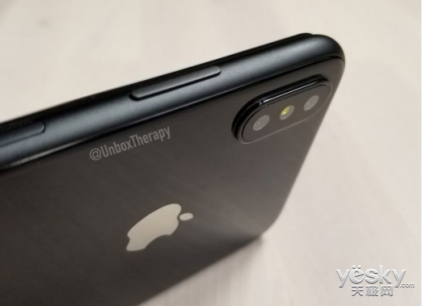 iPhone 8高仿真模型曝光 磨砂质感中框