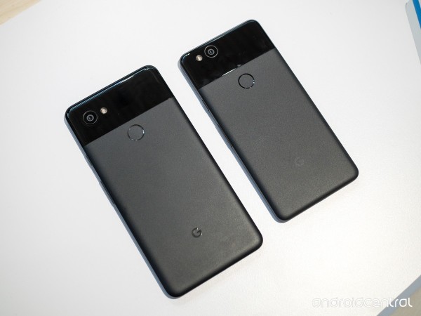 B825I65RUM8Z_google-pixel-2-and-2-xl-black_600.jpg