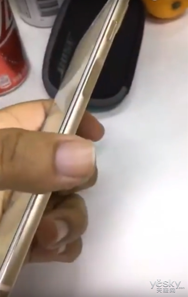 怎么辨别金镜框,怎么辨别金镜框真假