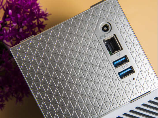 ��ȫ�ƹܼ� ��������My Cloud Home Duo��ͥ������