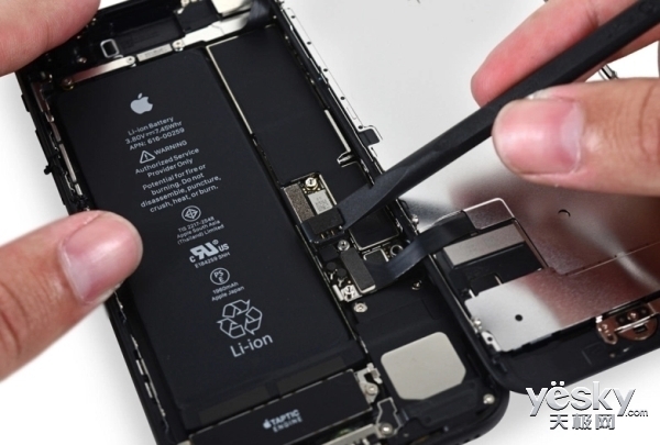 229U4MB97PFQ_600.jpg