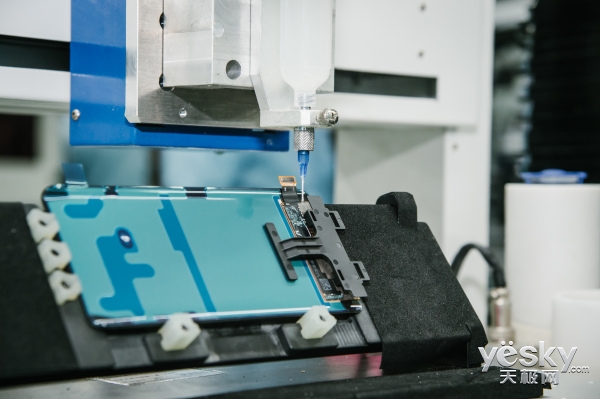 坚持本分赤子初心 OPPO Find X产线是如何雕