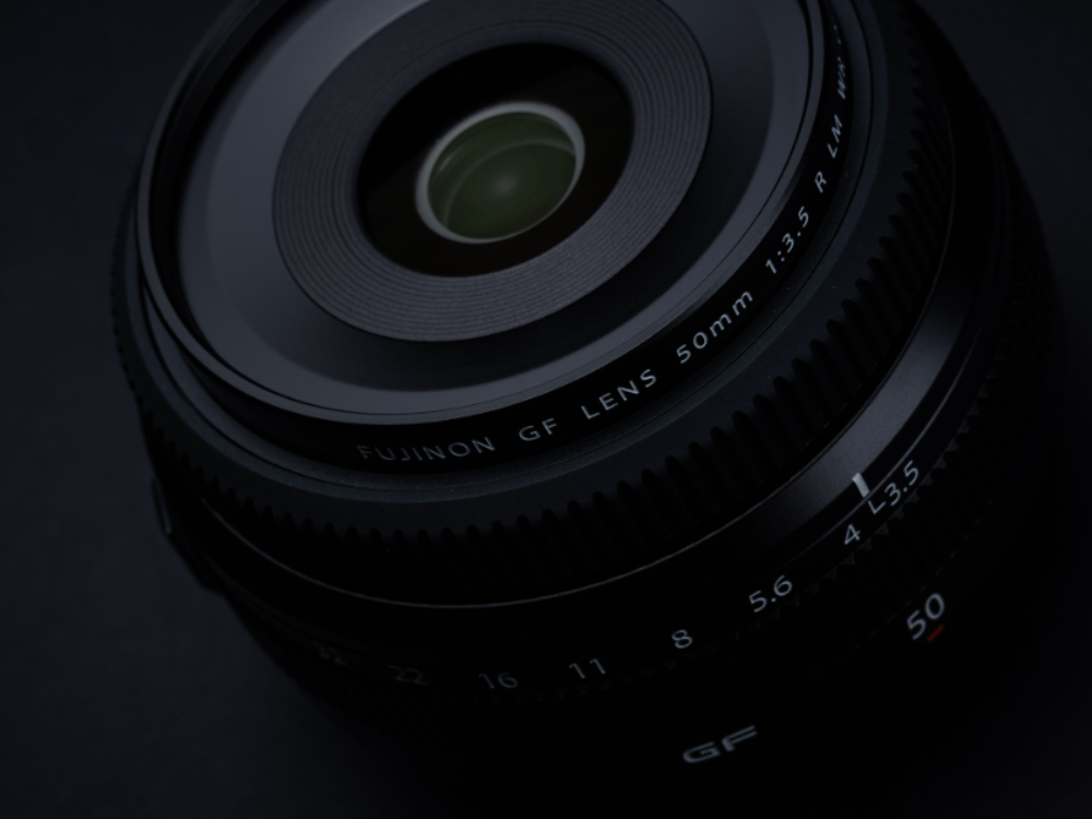 中画幅高品质挂机镜头 富士gf50mmf3.5 r lm wr