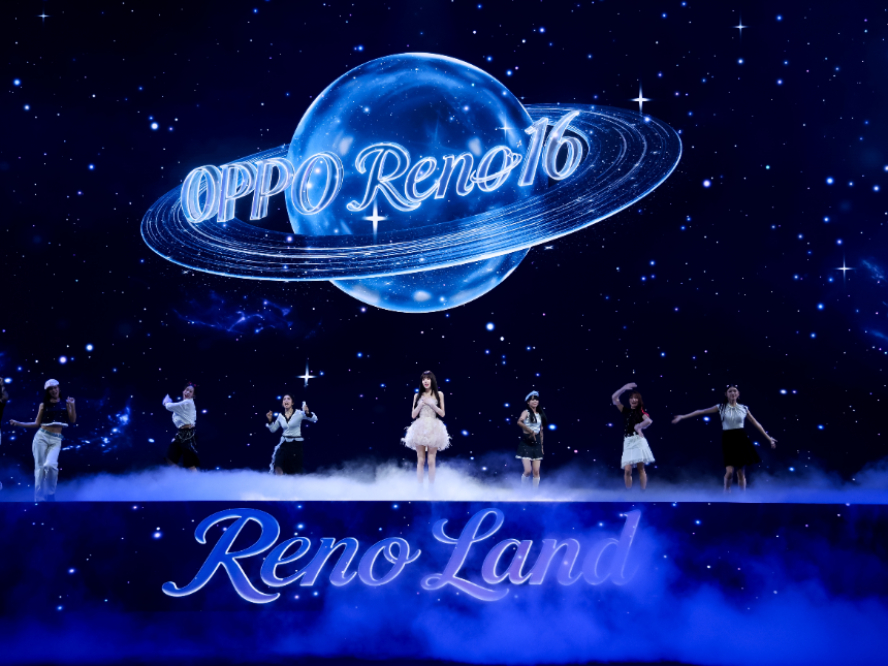 OPPO Reno16
