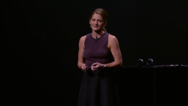 苹果发布会演讲者为啥都穿紫色衣服?