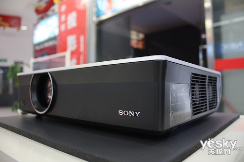 索尼教育型高亮投影机vpl-cx161现售八k整